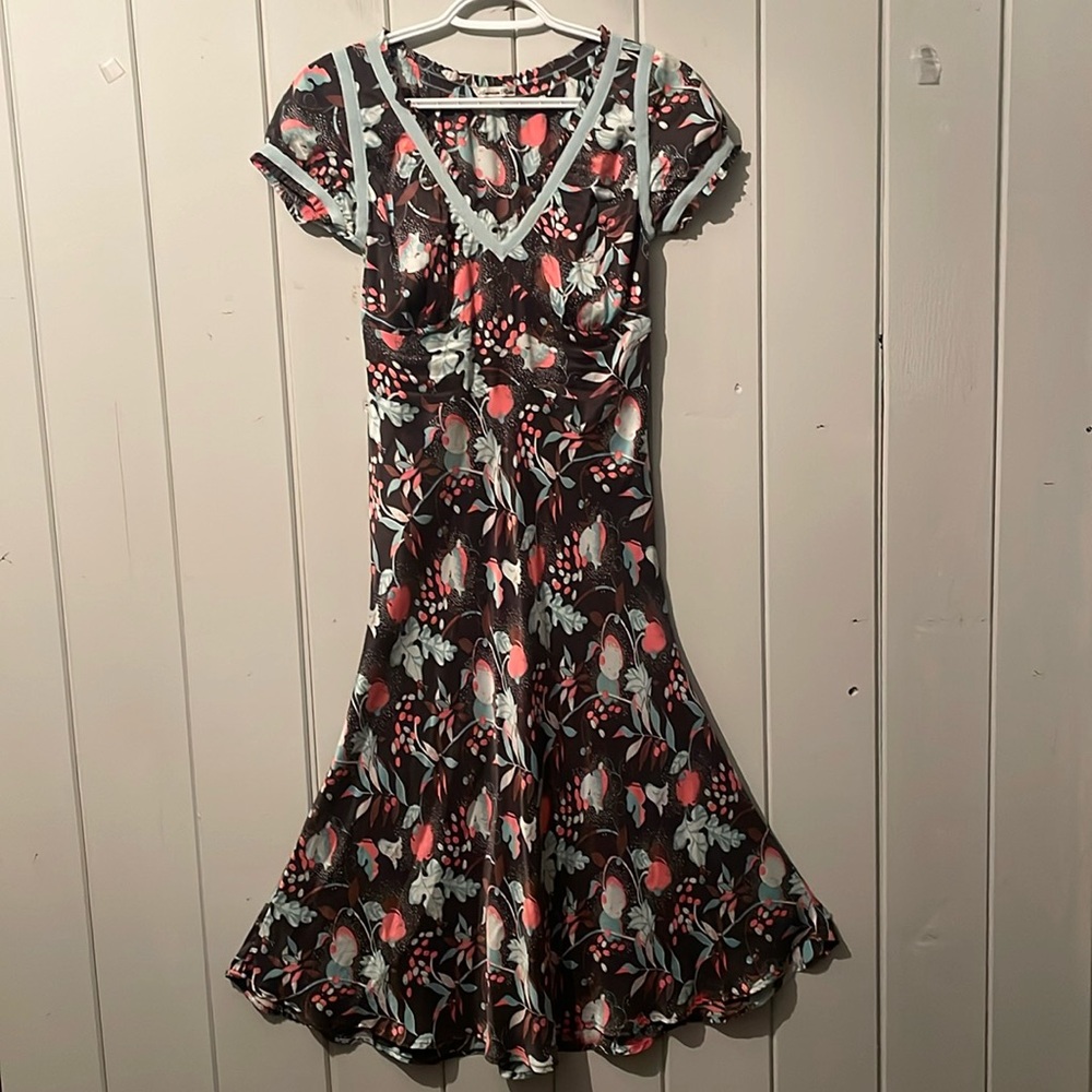 American Retro 100% Silk Midi Dress Size 38 Small